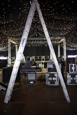 Finishing touches to the marquee - stars! Finishing touches to the marquee - stars!
